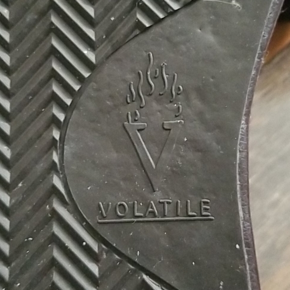 Brown Suede and Leather Cross Wedges - Picture 3 of 5